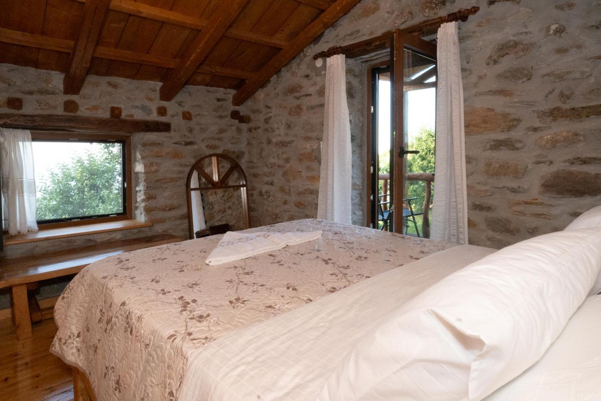 Aristoteli'S Stone House Makrirrakhi Экстерьер фото